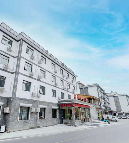 野三坡拓展基地推荐住宿野三坡华强商务酒店