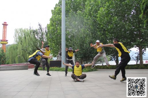 草坪竞技燃爆团队！野三坡团建高性价比企业团建首选